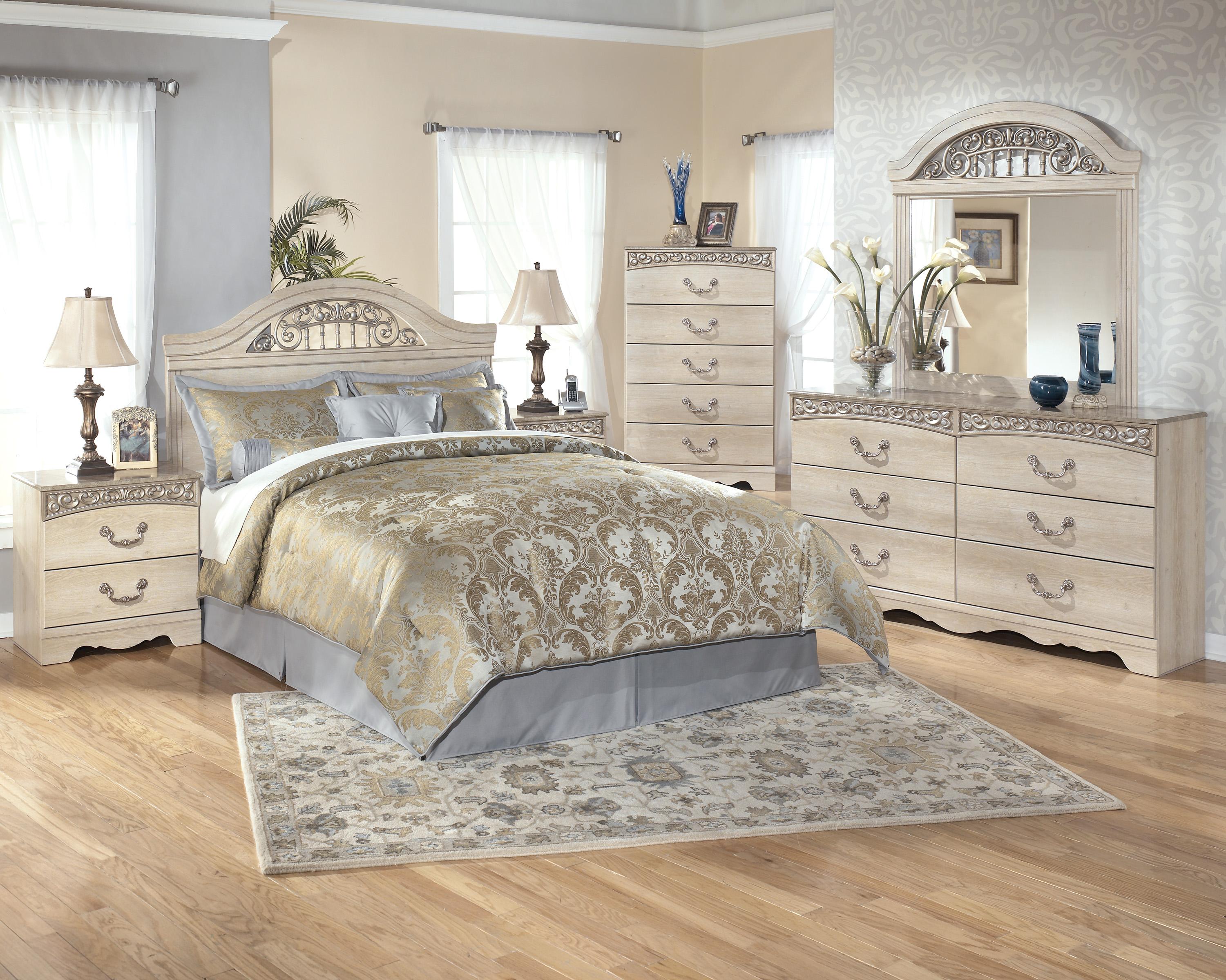 Ashley catalina chest of outlet drawers